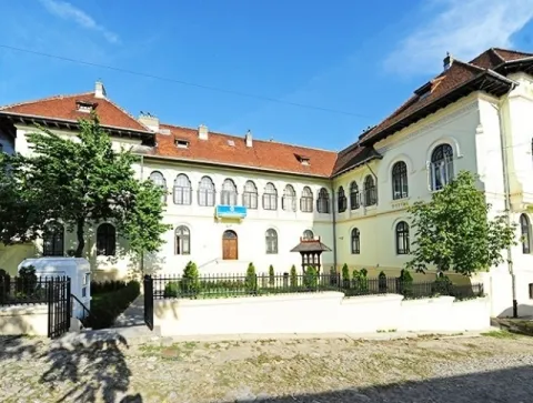 Articolul "Culisele demiterii Protopopului Muşat..." conţine informaţii tendenţioase şi neadevărate