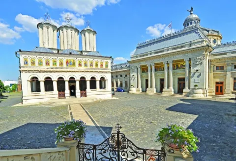Patriarhia Română – 90 ani de responsabilitate
