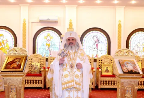 "Zaheu devine milostiv şi darnic deoarece s-a întâlnit cu milostivirea negrăită a lui Dumnezeu"