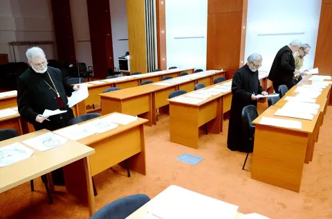 Noi stagiari pentru şantierele de pictură din ţară
