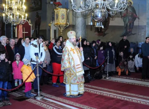 Slujire arhierească la Mănăstirea Cernica