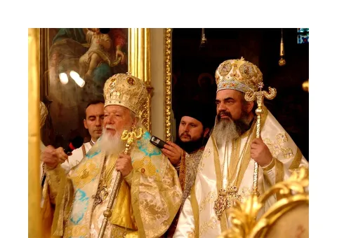 LUMINĂ PESTE TIMP