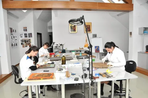 Centrul de pregătire pentru patrimoniu împlineşte 8 ani
