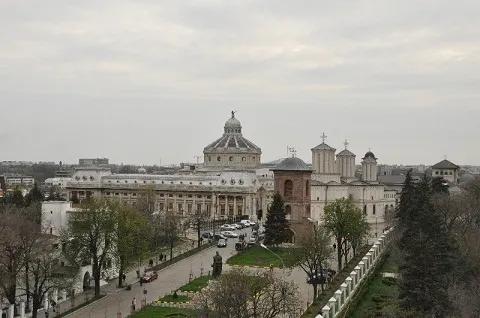 Patriarhia nu a fost consultată în legătură cu inițiativa legislativă referitoare la oficierea cununiilor civile în locașurile de cult