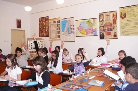 Foloasele prigoanei împotriva educaţiei religioase din Şcoală