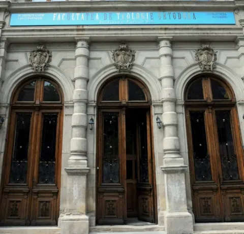 Poziţia Facultăţii de Teologie Ortodoxă din Bucureşti cu privire la decernarea titlului academic „Doctor honoris causa” domnului Peter Singer
