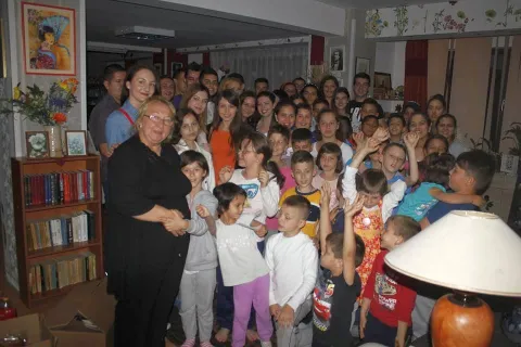 LTCOR - filiala sector 6 alături de copiii instituţionalizaţi