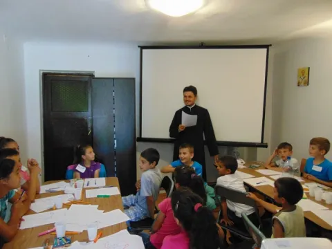 Proiectul Alege Şcoala în Centrul educaţional inovativ - Parohia ”Sfânta Treime” Cocorăştii Grind din Protoieria Ploieşti Sud