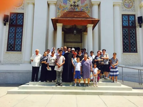 Pelerinaj pentru beneficiarii Cantinei sociale „Sfânta Ana“