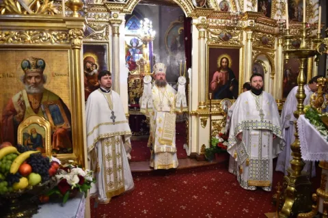 Parohia "Sfântul Ilie - Rahova" a îmbrăcat haine de sărbătoare