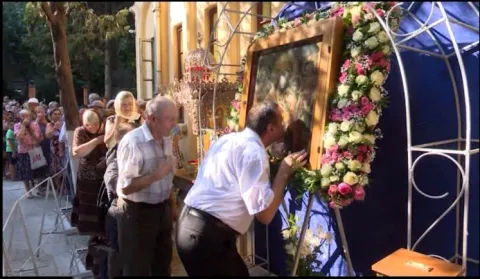 Pelerinaj la Parohia Apărătorii Patriei 1 din Capitală