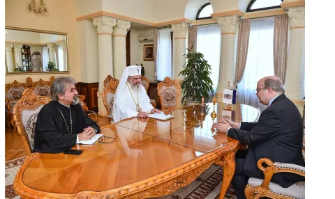 Noul ambasador al Regatului Unit al Marii Britanii şi Irlandei de Nord în vizită de prezentare la Patriarhia Română