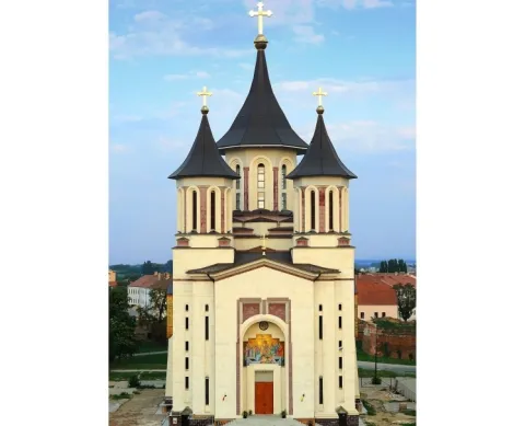 Episcopia Ortodoxă Română a Oradiei – dăruire şi dăinuire în iubirea de Biserică şi Neam