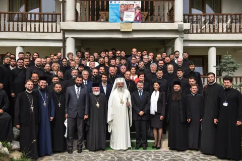 Patriarhul României la Congresul Naţional „Hristos împărtăşit copiilor”