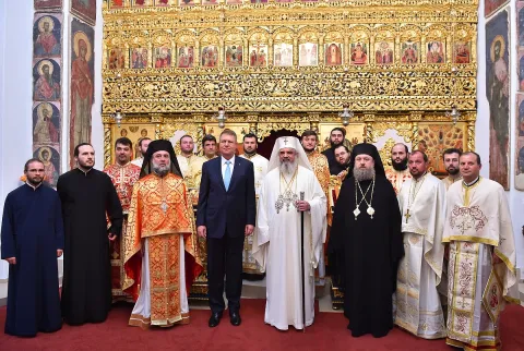 Patriarhul României a sfinţit catapeteasma bisericii din incinta Palatului Cotroceni