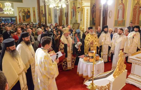 Slujbă de Priveghere la Paraclisul Catedralei Mântuirii Neamului