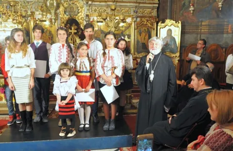 „Stihuri și cântări” la Parohia Icoanei din București