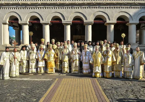 Patriarhul României şi-a sărbătorit ziua onomastică prin rugăciune