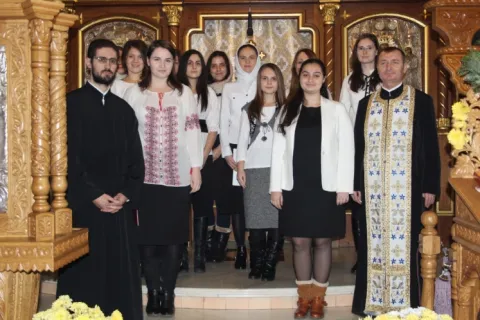 Concerte de colinde susţinute de Grupul vocal al LTCOR Sector 5