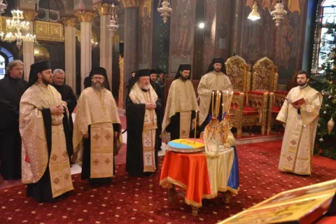 Slujbă de pomenire pentru eroii din Decembrie 1989, la Patriarhie