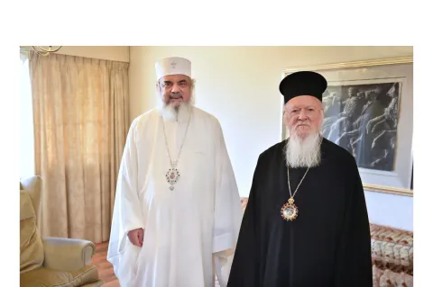 Patriarhul României s-a întâlnit cu Patriarhul Ecumenic