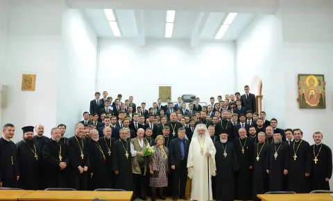 Sfinții Trei Ierarhi sărbătoriți de teologii bucureșteni