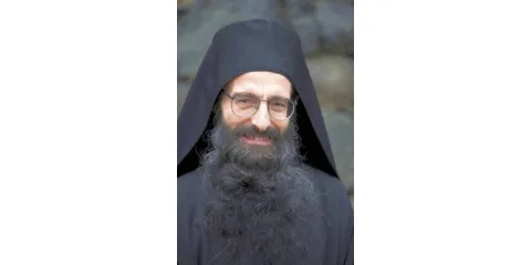 „Un duhovnic adevărat nu merge în fața ucenicilor săi, ci în spatele lor”