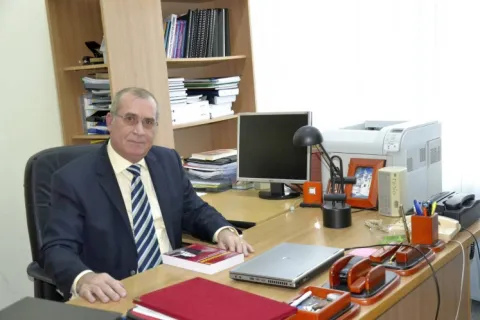„Un om este cu adevărat educat când nu mai are nevoie de Educație”