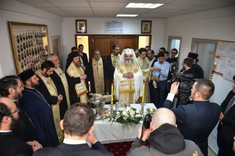 Patriarhul României a sfinţit sediul Protopopiatului Sector 6 Capitală