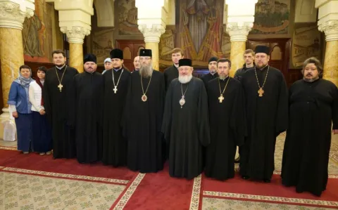 Pelerini din Ucraina la Mănăstirea Antim