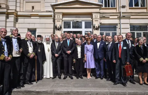 Patriarhul României la aniversarea Academiei Române