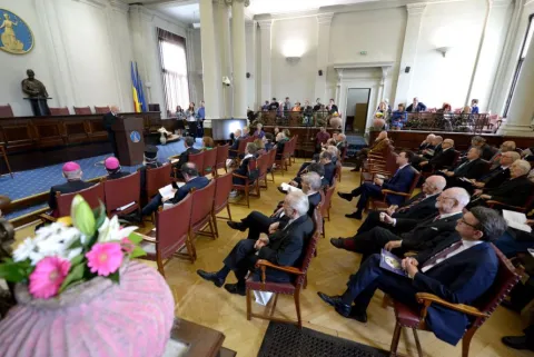 Sesiunea solemnă „Domnitorul Carol I – 150 de ani de la urcarea pe tronul României”