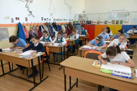 „Cum arată astăzi școala, așa va arăta mâine țara”