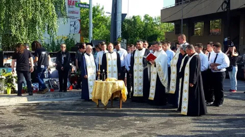 Slujbă de pomenire pentru victimele de la Clubul Colectiv
