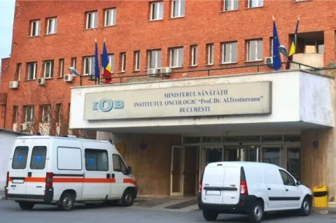 Daruri pentru copiii internaţi la institulul oncologic „Dr. Alexandru Trestioreanu” din Capitală