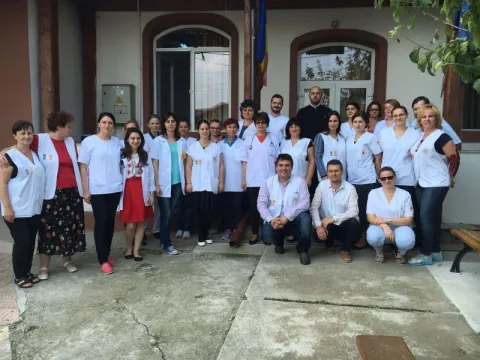 150 de persoane din com. Balta Doamnei au primit asistenţă medicală gratuită