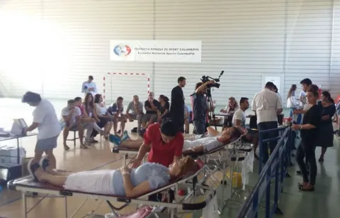 Peste 100 de persoane au donat sânge la Mizil