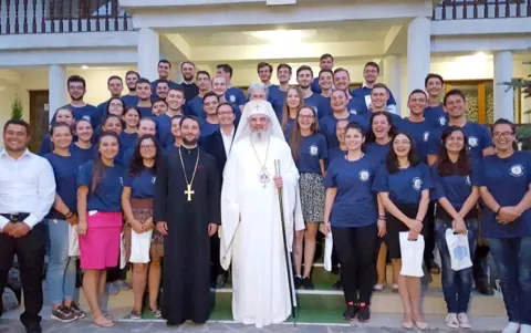 Dialog cu tinerii ortodocşi la Caraiman. Patriarhul României: Adevărata bucurie se naşte din rugăciune