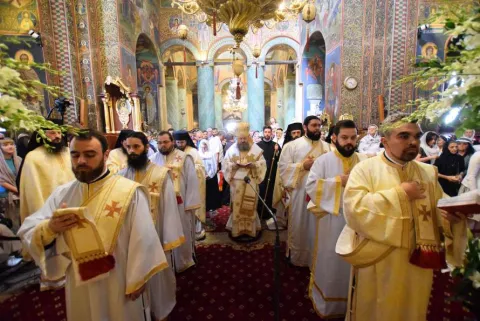 PS Timotei Prahoveanul: „Sfânta Euharistie şi Sfânta Liturghie sunt esenţiale în viaţa noastră”