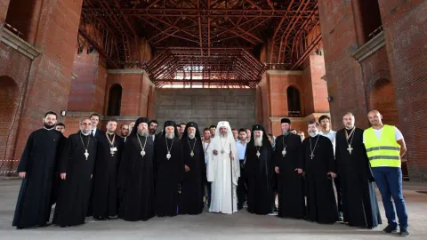 Patriarhul României a vizitat şantierul Catedralei Naţionale