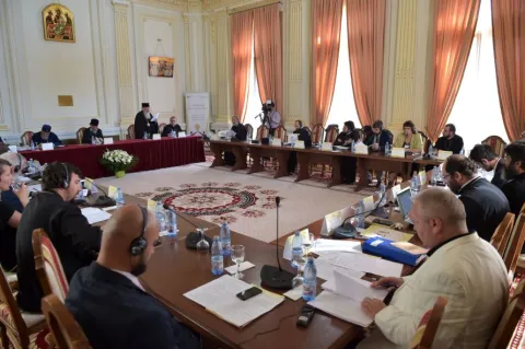 A doua zi a Congresului internaţional de teologie: dezbateri privind educaţia religioasă a tinerilor