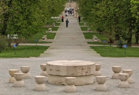 Ansamblul monumental brâncușian de la Târgu Jiu – o mărturie a generozității Ligii Naționale a Femeilor Gorjene