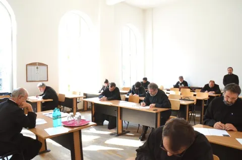 Examen de selecţionare în Capitală. Aproape 30 preoţi s-au înscris în competiţie