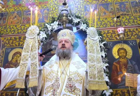 PS Timotei Prahoveanul: Biserica este locul vindecării trupeşti şi al vindecării sufleteşti, dar este şi locul pregătirii pentru întâlnirea cu Dumnezeu