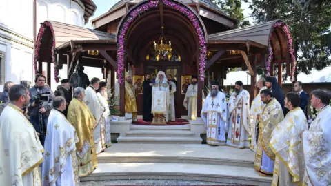 Binecuvântare patriarhală pentru obştea Mănăstirii Plumbuita