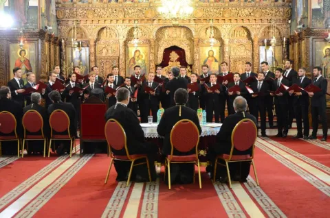 Corala Imnodia va reprezenta Mitropolia Munteniei și Dobrogei în finala Concursului „Lăudați pe Domnul!”