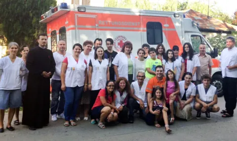 Campania Sănătate pentru sate a ajuns la final: Mii de persoane au beneficiat de asistență medicală gratuită