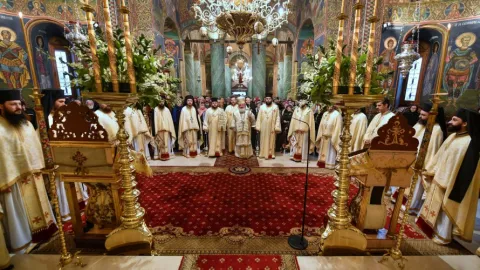 Sfântul Ierarh Nectarie de la Eghina cinstit la Mănăstirea Radu Vodă din Capitală