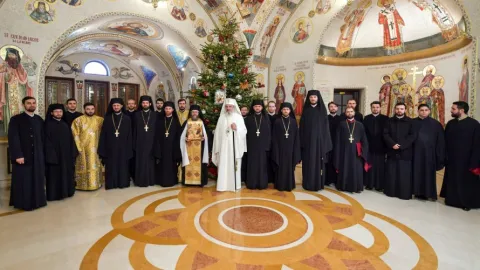 Naşterea Domnului vestită la Reşedinţa Patriarhală | Patriarhul Daniel: Naşterea Domnului este începutul realizării planului de mântuire a lumii în Iisus Hristos
