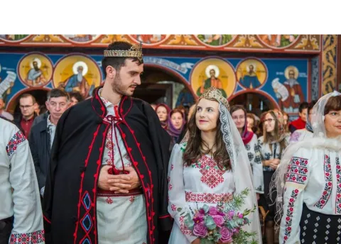 Patriarhul României îndeamnă: Să susținem familia tradițională!